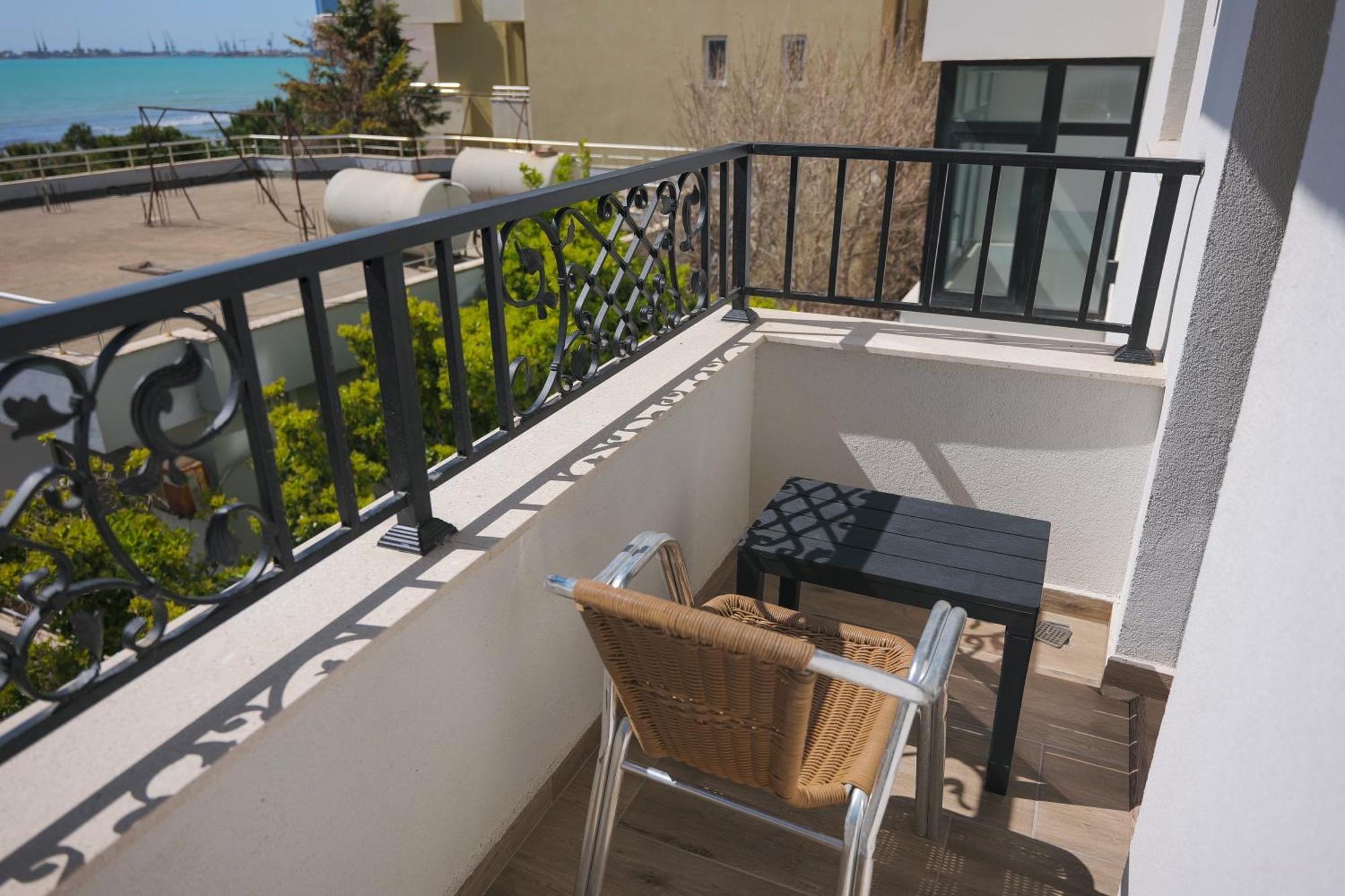 Afa Hotel Durrës Zewnętrze zdjęcie
