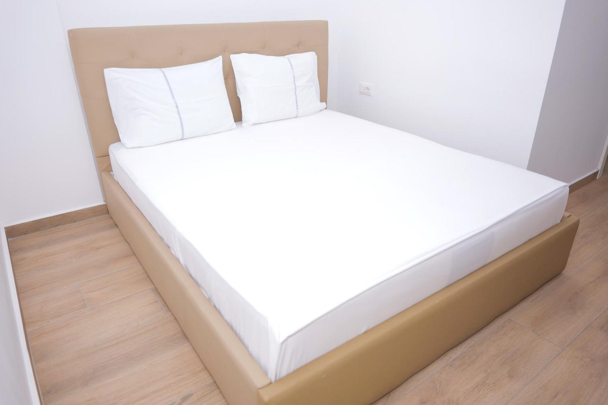 Afa Hotel Durrës Zewnętrze zdjęcie