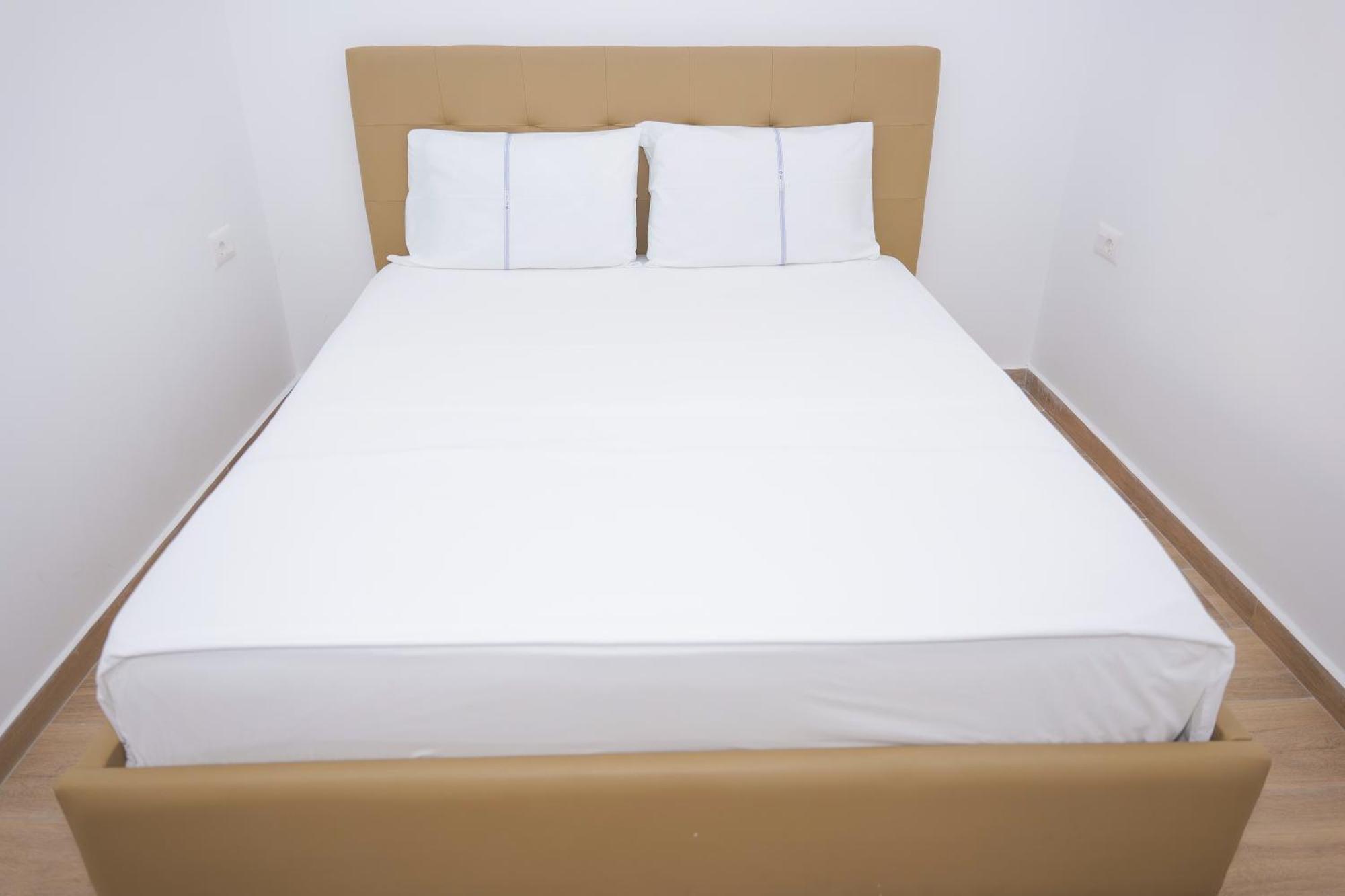 Afa Hotel Durrës Zewnętrze zdjęcie
