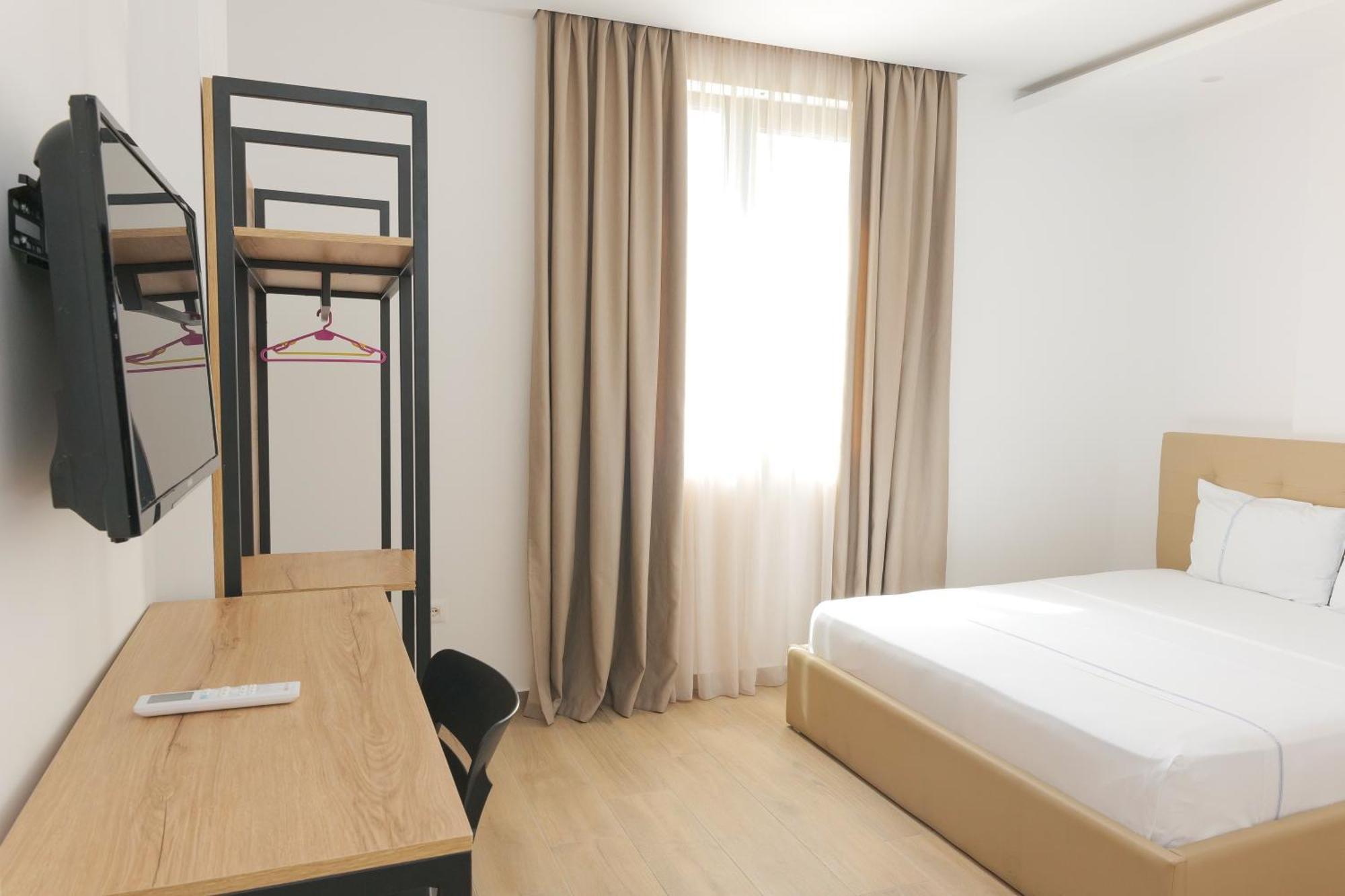 Afa Hotel Durrës Zewnętrze zdjęcie