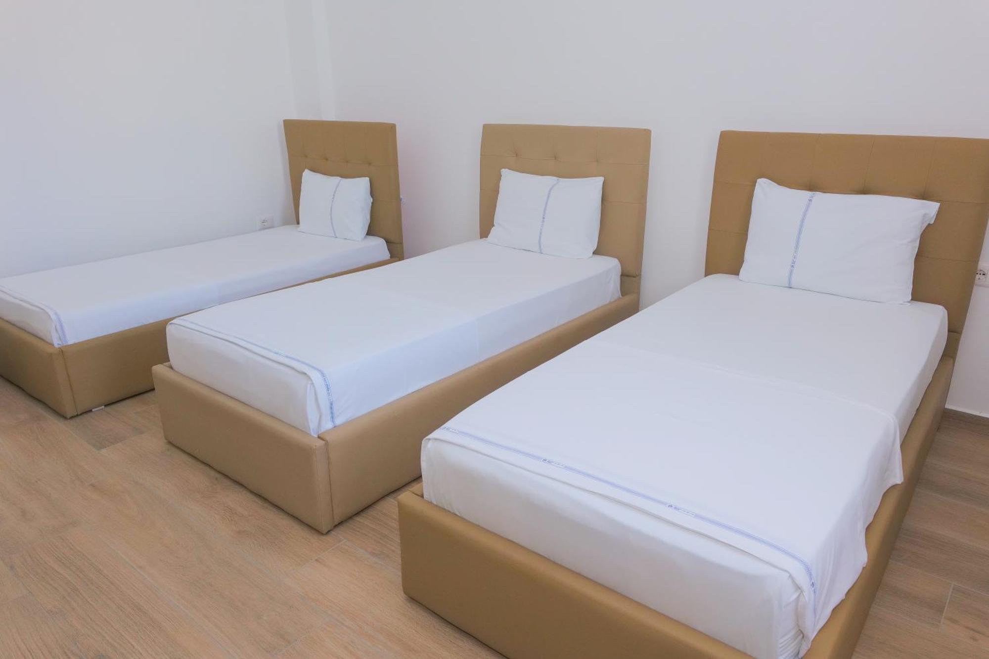 Afa Hotel Durrës Zewnętrze zdjęcie